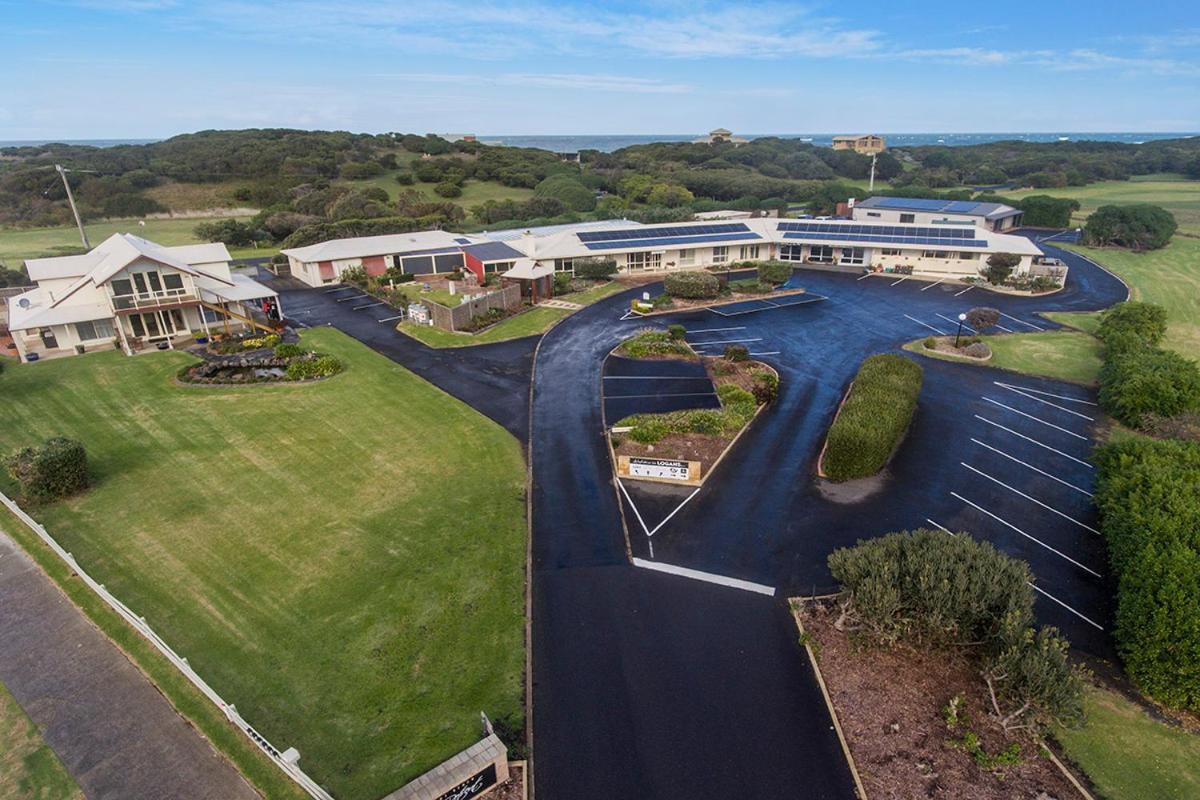 Logans Beach Apartments - The Loft Warrnambool Exteriér fotografie